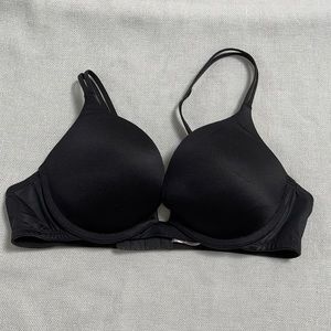 NWT Victoria’s Secret Cery sexy push up 34A